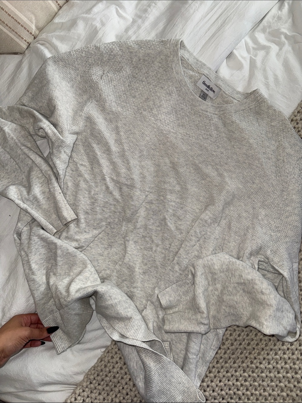 Goodfellow & Co Light Gray Men's Crewneck Pullover